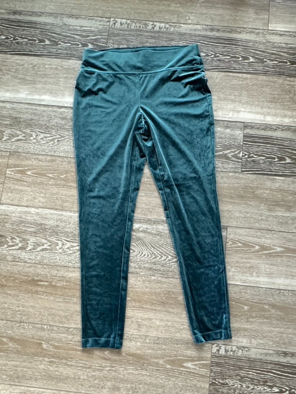 NWOT INC International Concepts Sz L Teal Velvet Velour Leggings Beautiful!